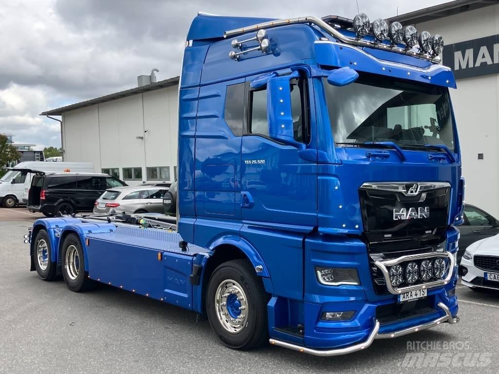 MAN TGX 26.510 Rol kiper kamioni s kukama za dizanje