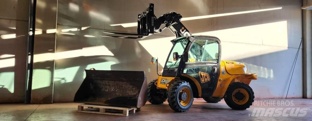 JCB 520-40 Teleskopski viličari