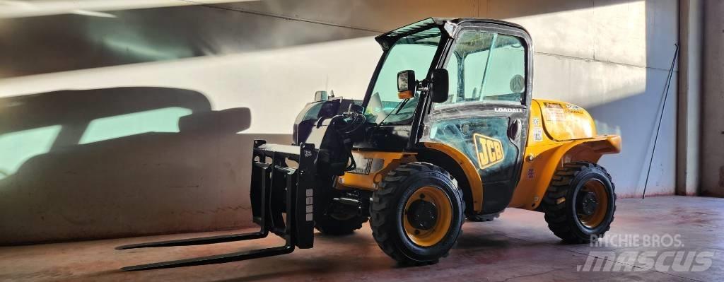 JCB 520-40 Teleskopski viličari