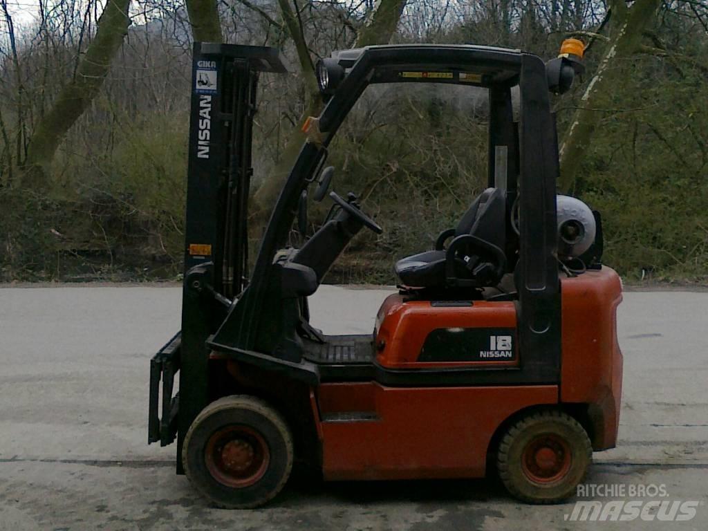 Nissan PD01A18PQ Plinski viličari