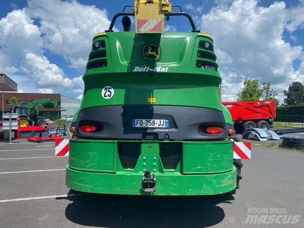 John Deere 8200 Kombajni za stočnu hranu