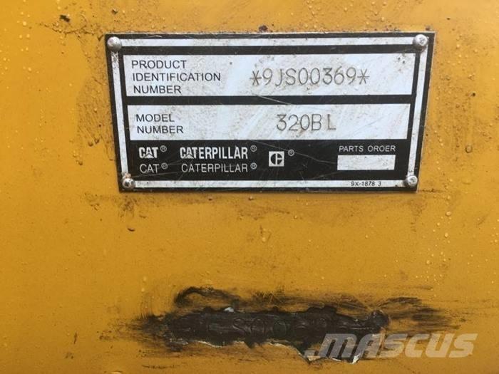 CAT 320 B L Bageri gusjeničari