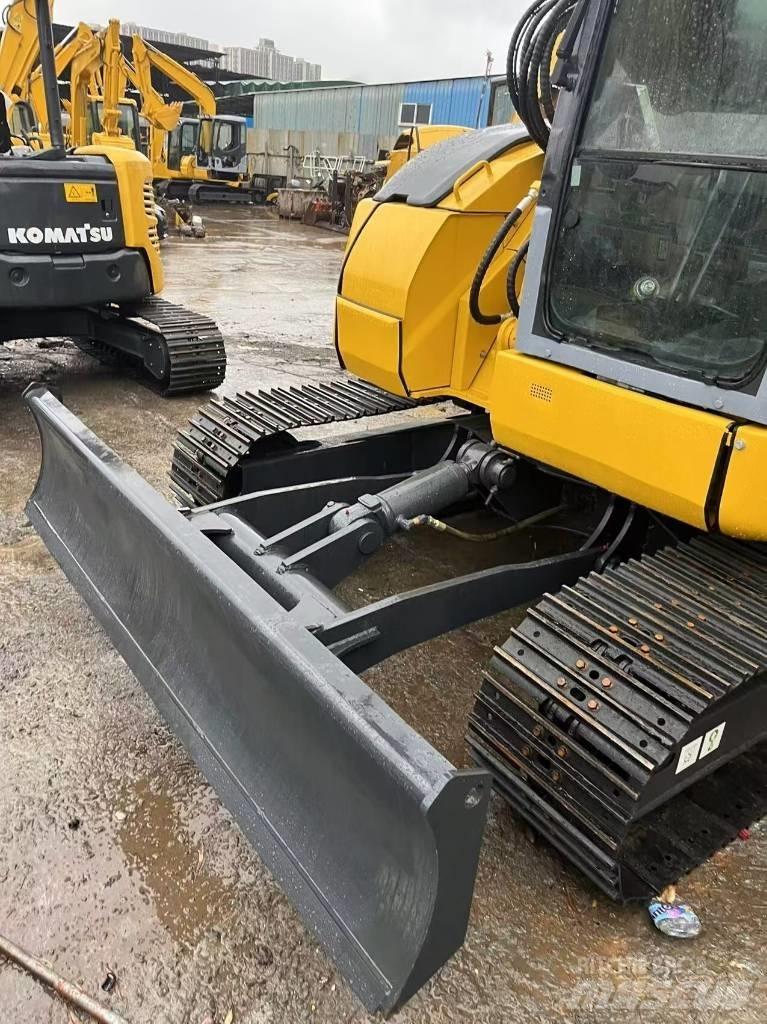 Komatsu PC 78 US Bageri gusjeničari