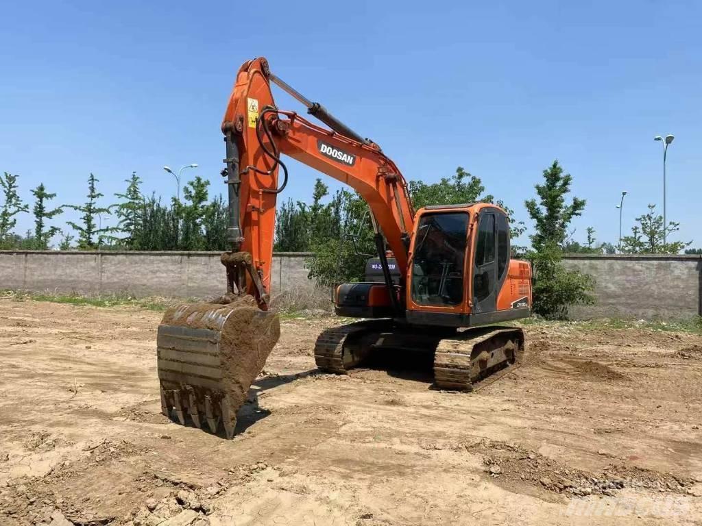 Doosan DX 130-9C Bageri gusjeničari