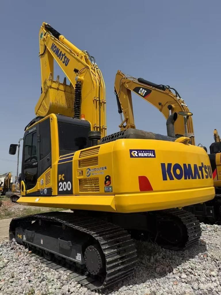 Komatsu 200-8 Bageri gusjeničari