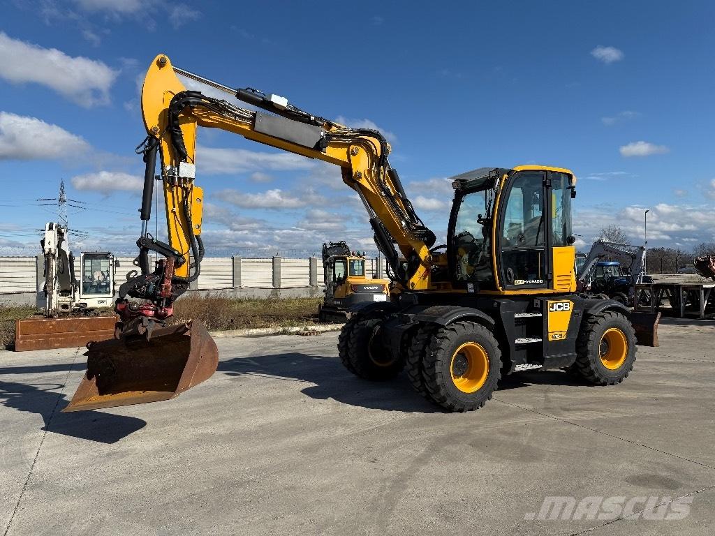 JCB Hydradig Bageri na kotačima