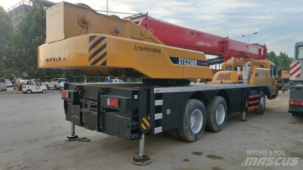 Sany STC250S Utovorne dizalice, vitla i dizala za materijal