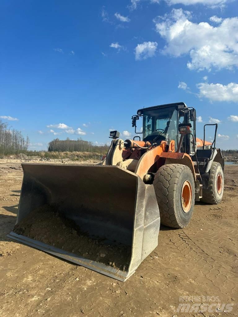 Hitachi ZW 250 Utovarivači na kotačima