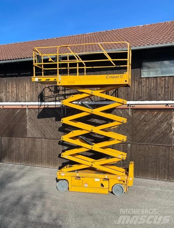 Haulotte Compact 12 Škaraste platforme