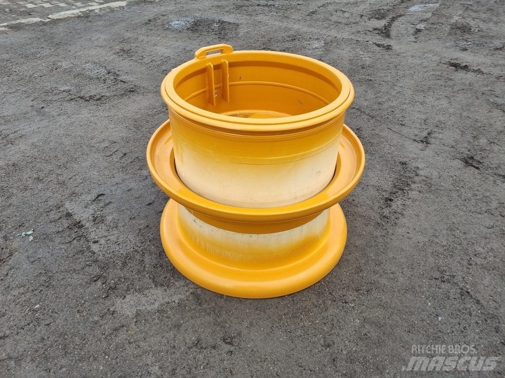 CASE 921 E rims Gume, kotači i naplatci