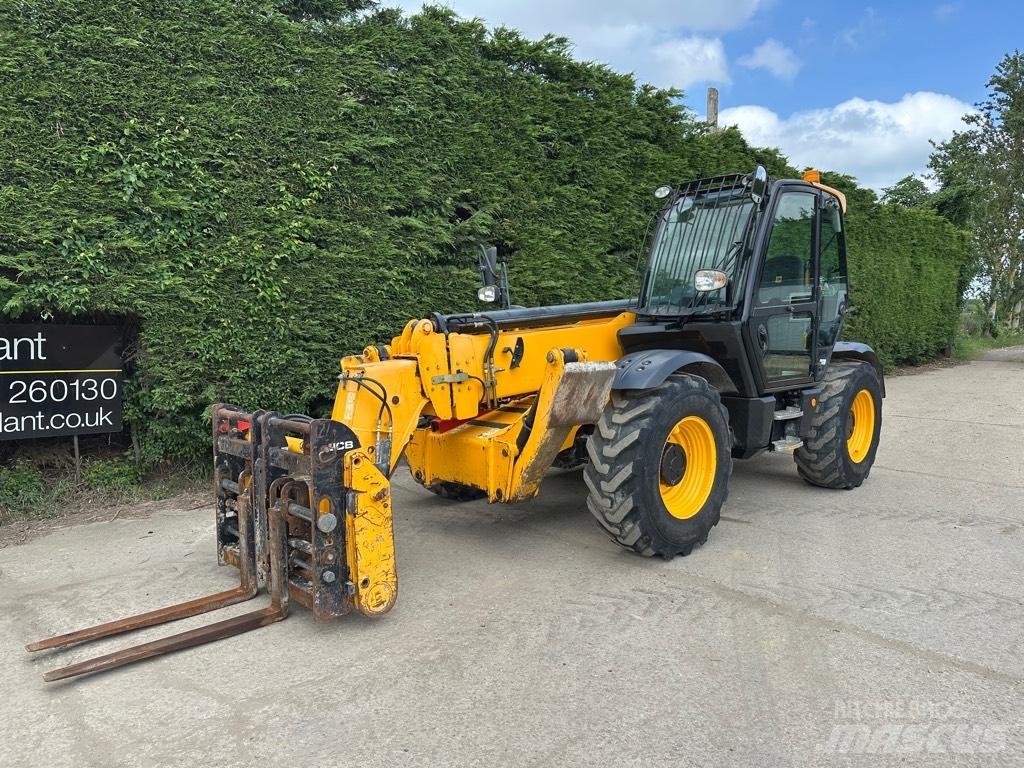 JCB 540-140 Teleskopski viličari