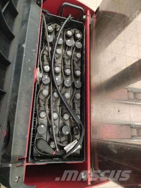 Manitou ES412 AC Samopogonski ručni viličari