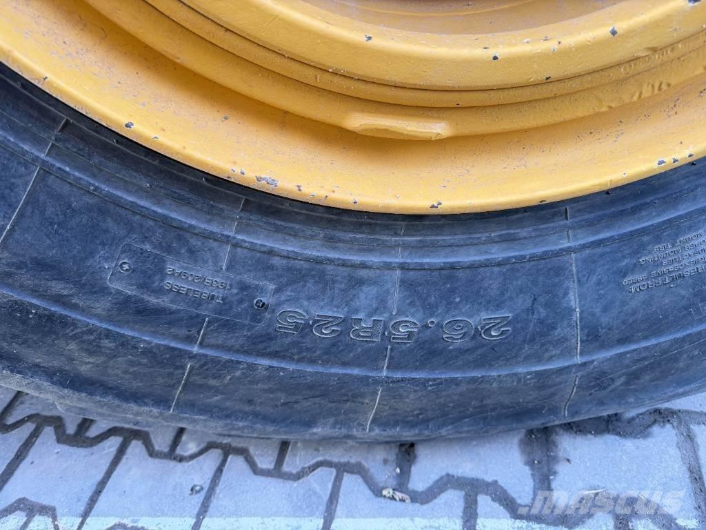 Volvo A 35 D Zglobni demperi