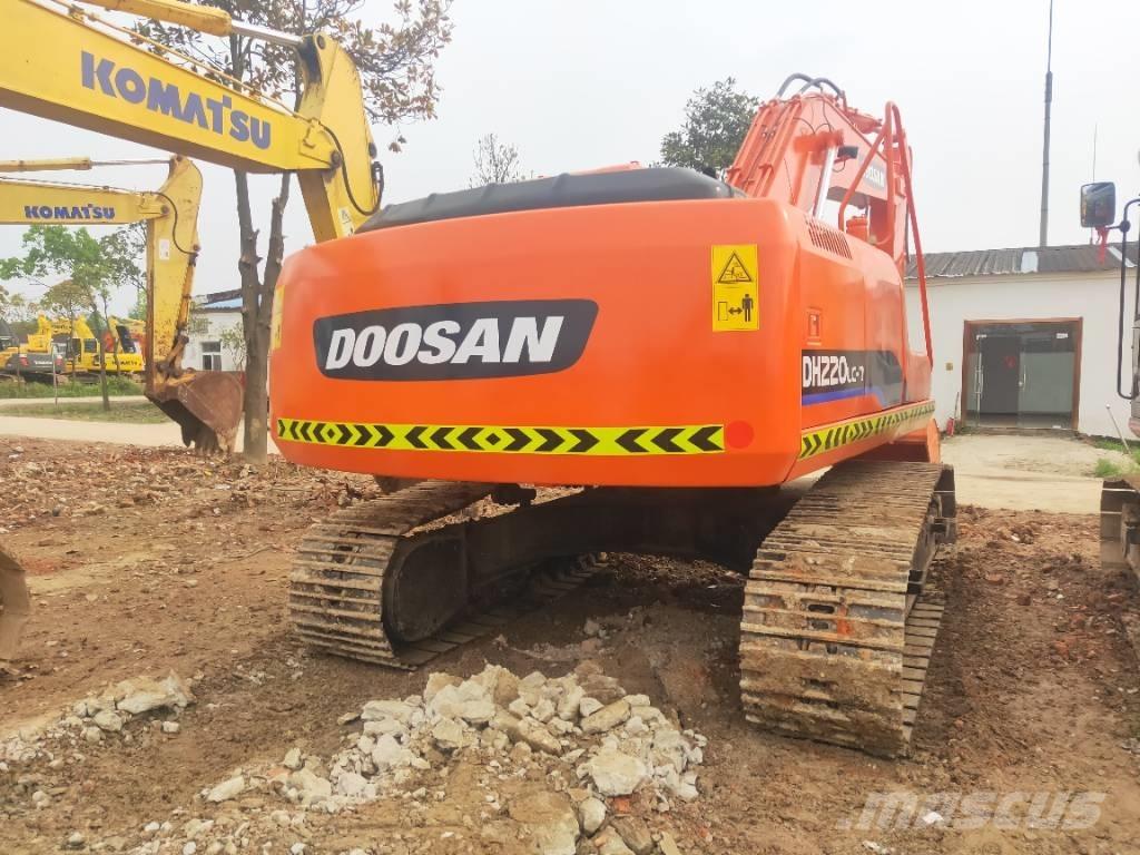 Doosan DH220LC-7 Bageri gusjeničari