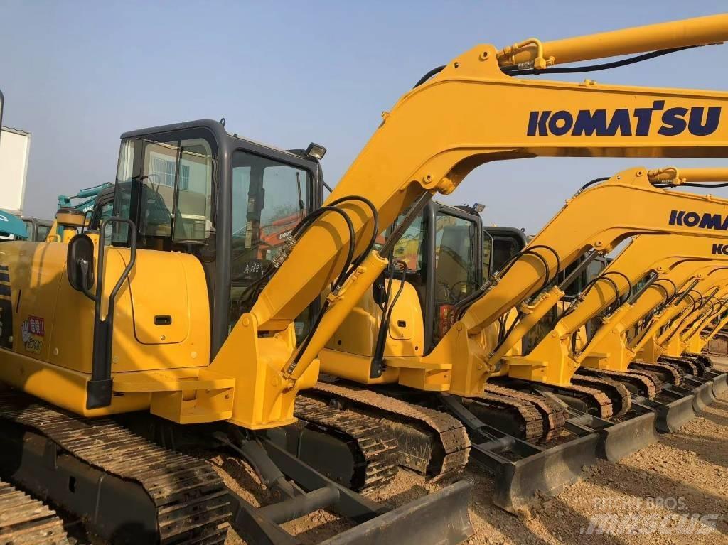 Komatsu 56-7 Bageri gusjeničari