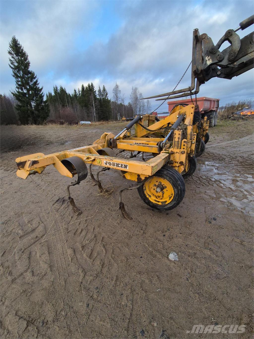 Joskin 5700 Kultivatori