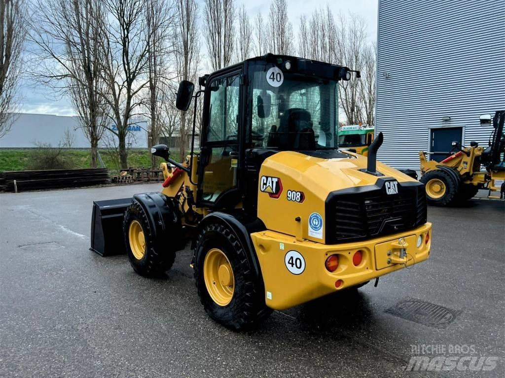CAT 908 Utovarivači na kotačima