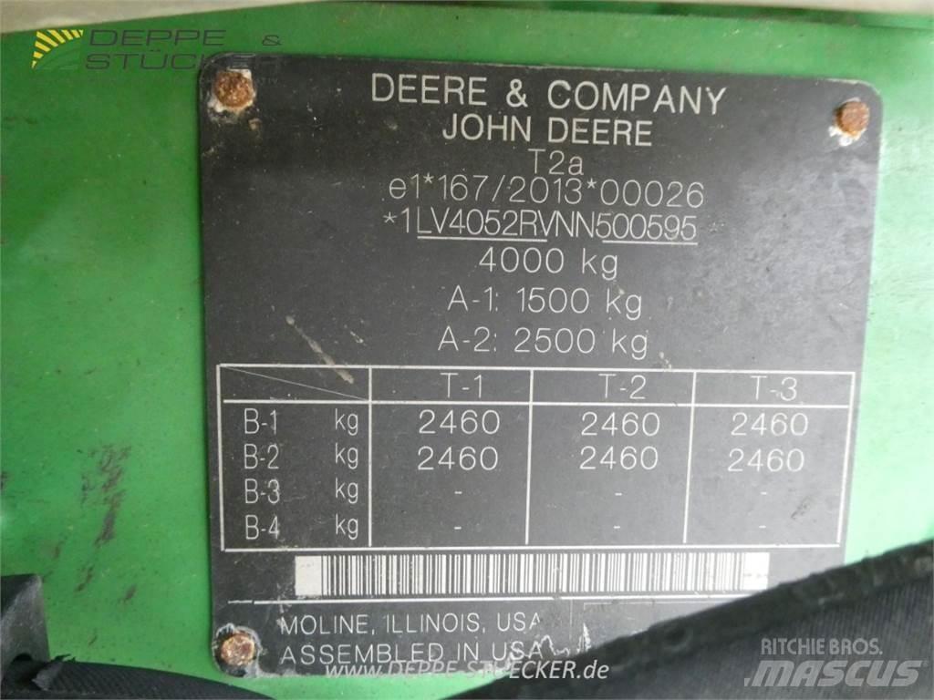 John Deere 4052R Kompaktni (mali) traktori