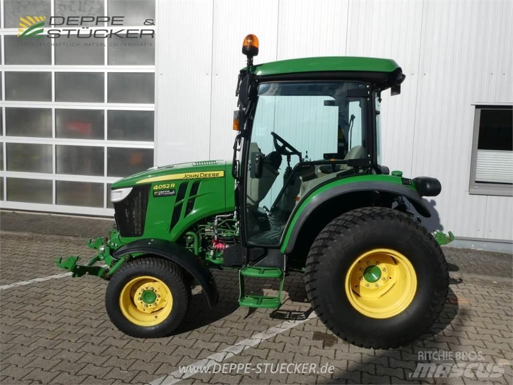 John Deere 4052R Kompaktni (mali) traktori