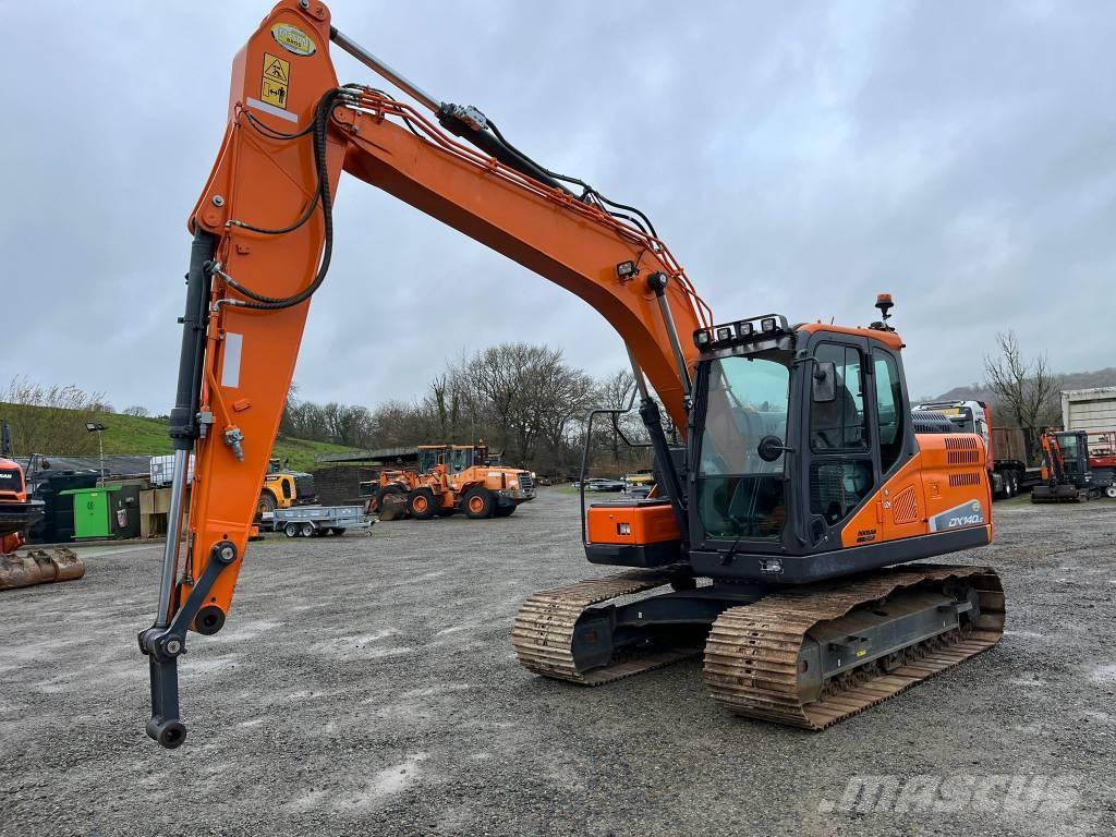Doosan DX 140 LC Bageri gusjeničari