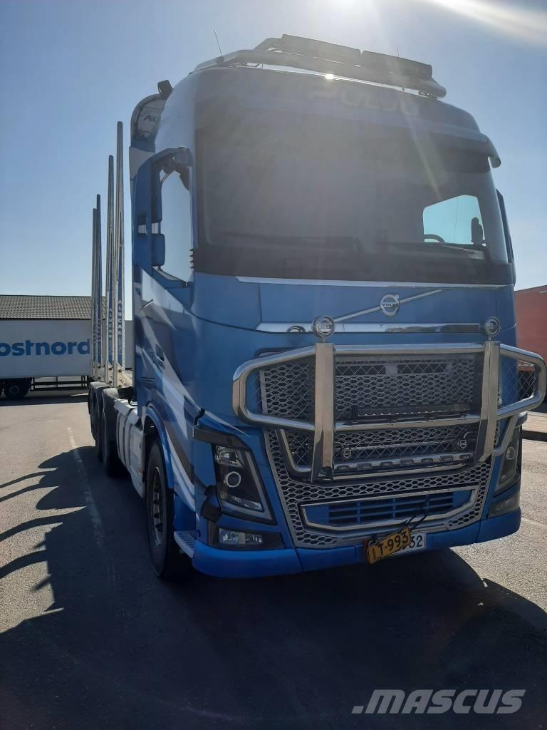 Volvo FH 16 Kamioni za drva