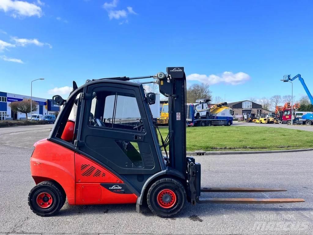 Linde H30T-02 Plinski viličari