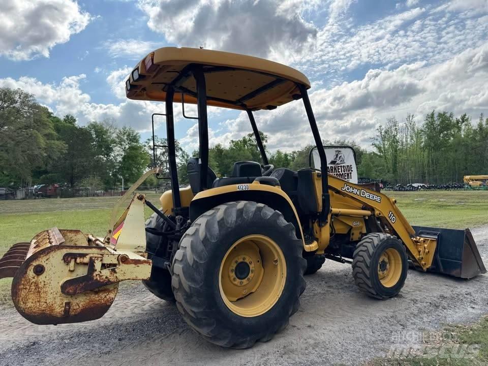 John Deere 110 Traktori