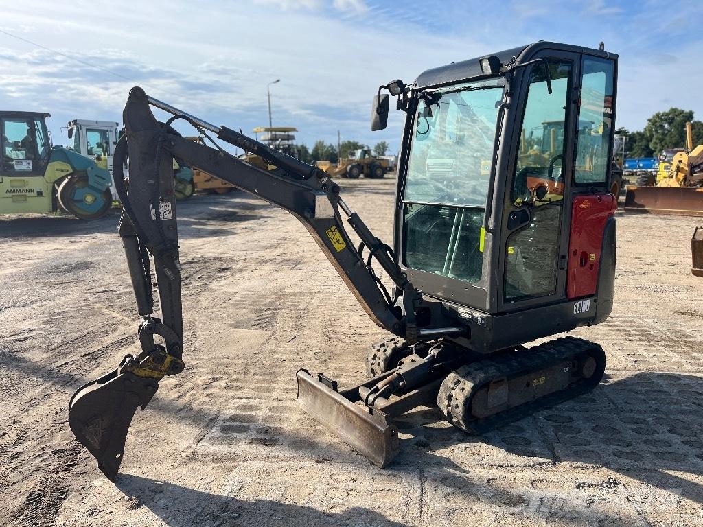 Volvo EC 18D Mini bageri <7t