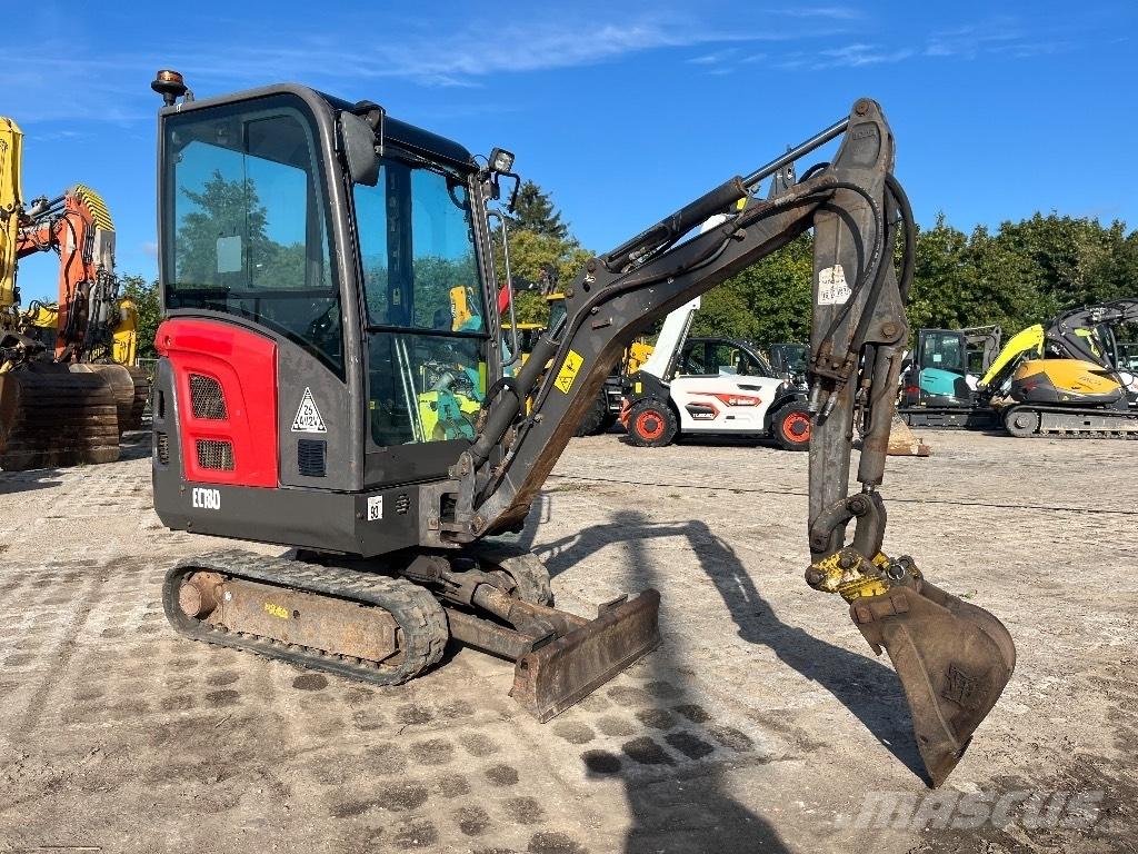 Volvo EC 18D Mini bageri <7t