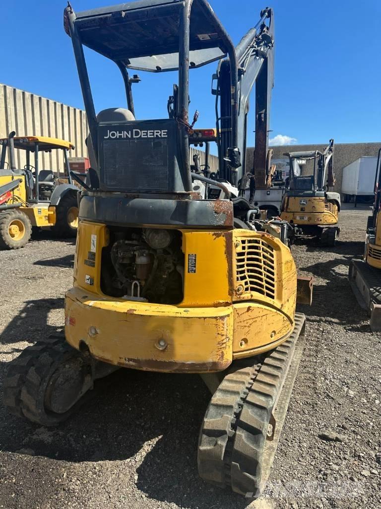 John Deere 27 D Mini bageri <7t