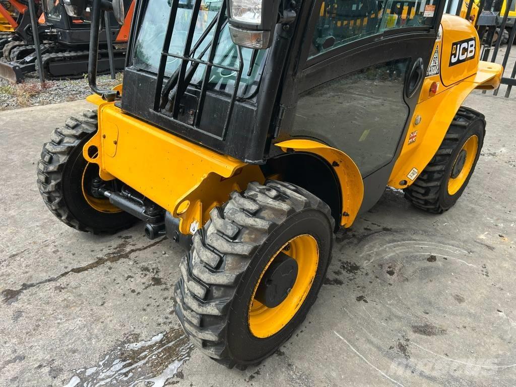 JCB 520-40 Teleskopski viličari