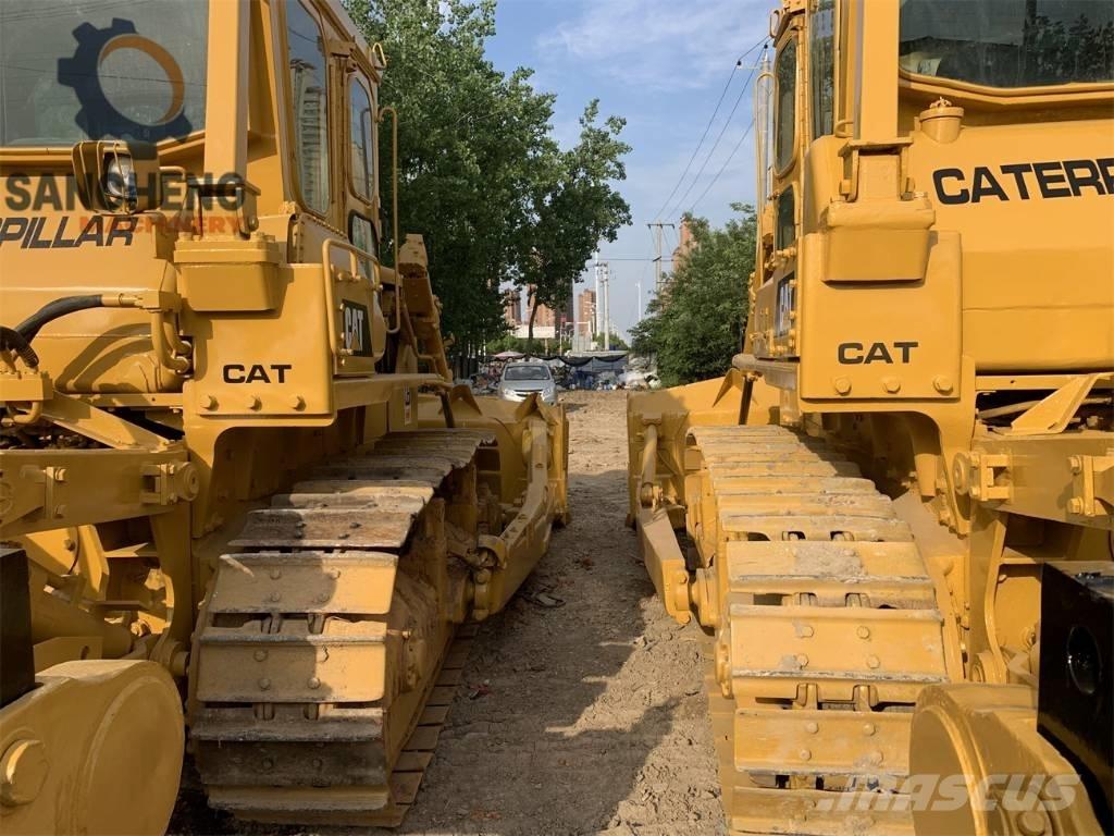 CAT D7G Buldožeri gusjeničari