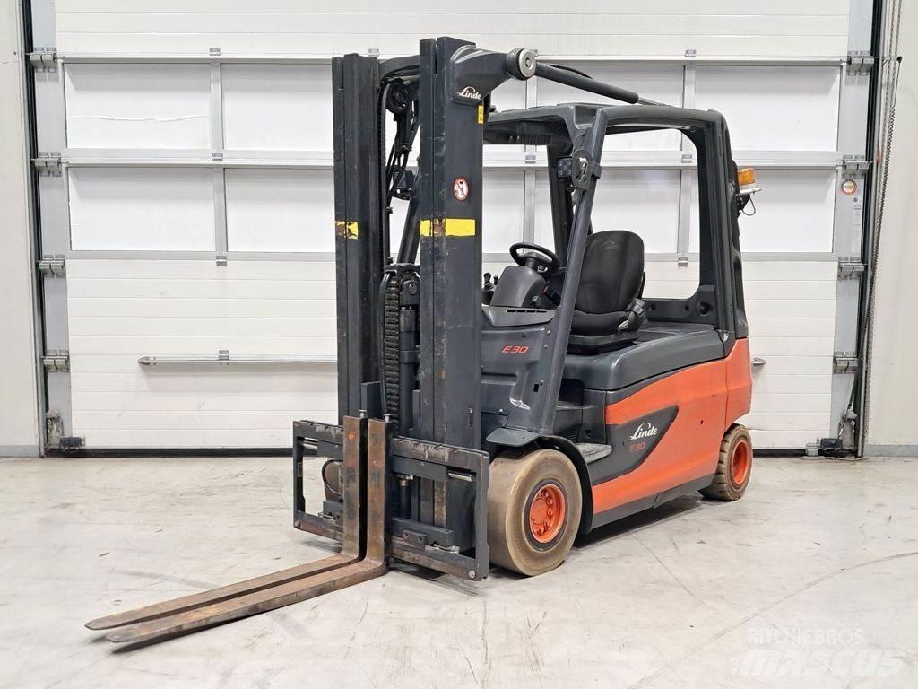 Linde E30L-01 Električni viličari