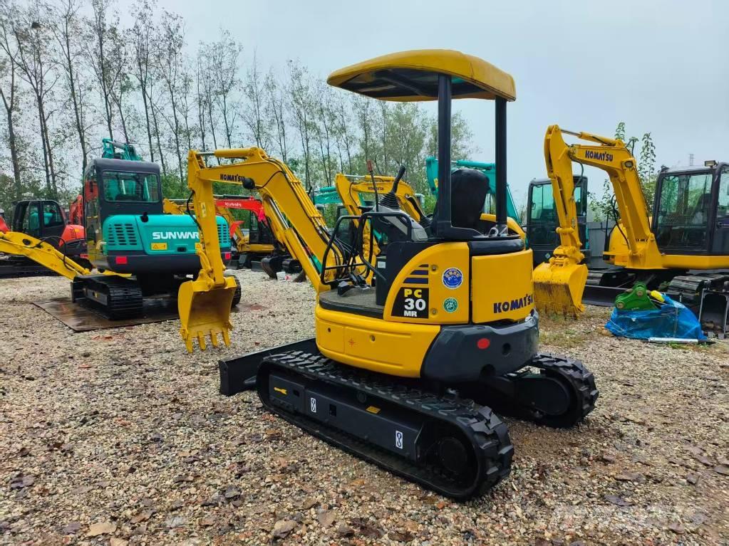 Komatsu PC 30 Mini bageri <7t