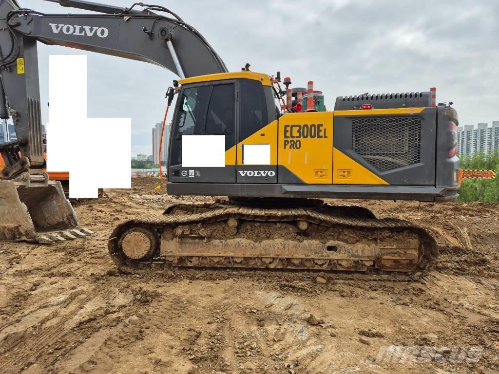 Volvo EC 300 EL Bageri gusjeničari