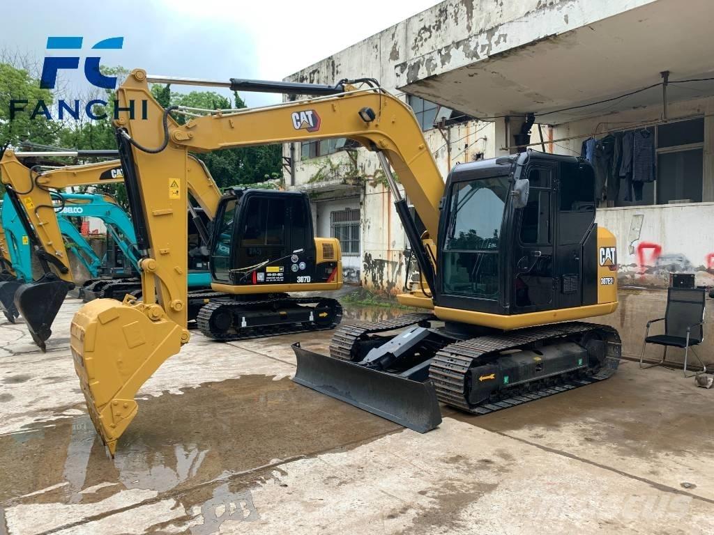 CAT 307 Bageri gusjeničari