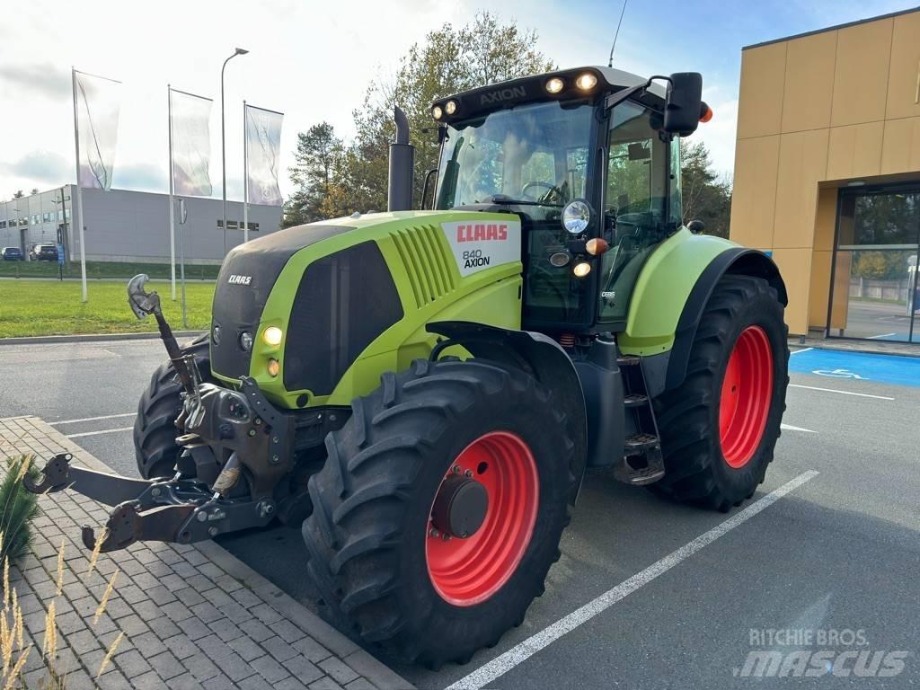 CLAAS Axion 840 Traktori