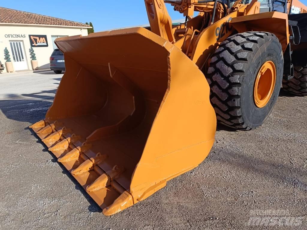 CASE 921 C/2 Utovarivači na kotačima