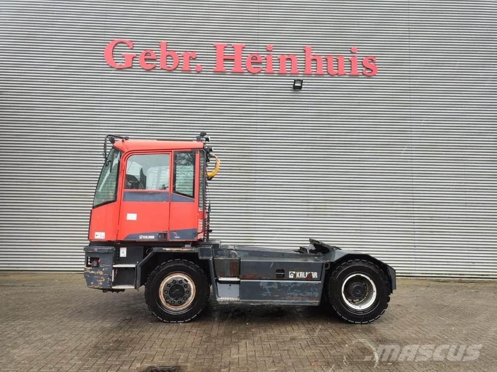 Kalmar TR 618i 4x4 Vučna vozila