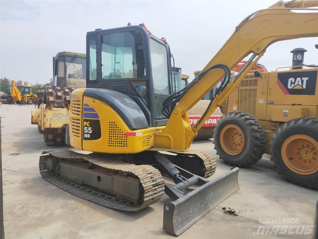 Komatsu PC56-7 Bageri gusjeničari