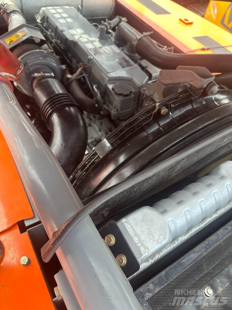 Hitachi ZX 350 Bageri gusjeničari