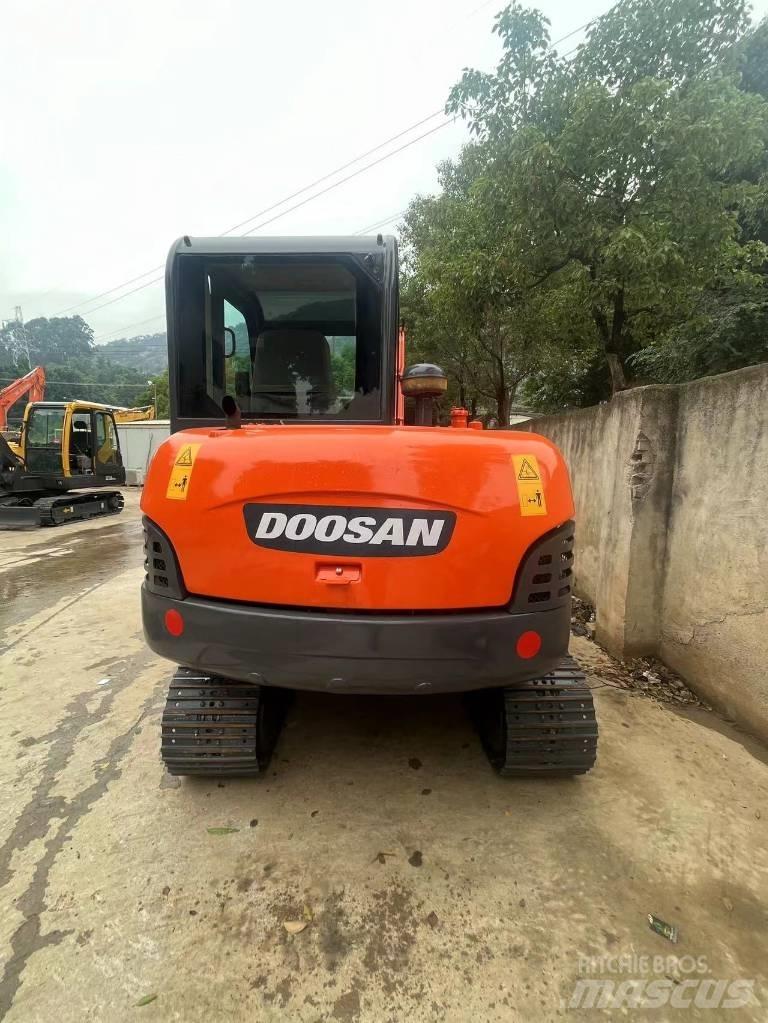 Doosan DH 60-7 Mini bageri <7t