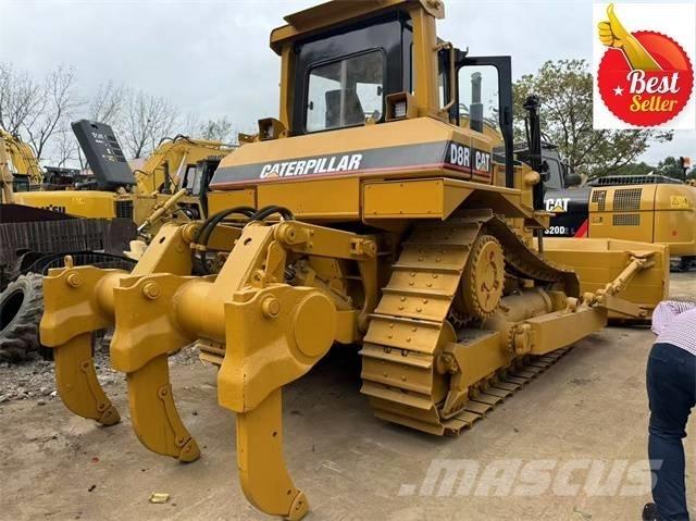 CAT D 8 R Buldožeri gusjeničari
