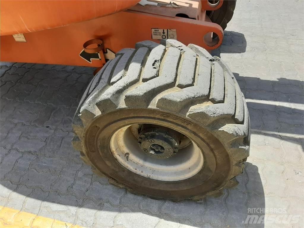 JLG 450AJ Zglobne podizne platforme