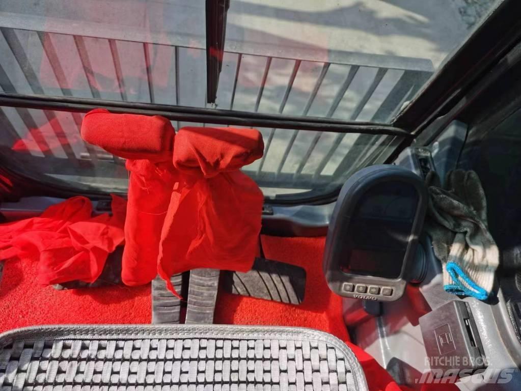 Volvo EC 210 B LC Bageri gusjeničari