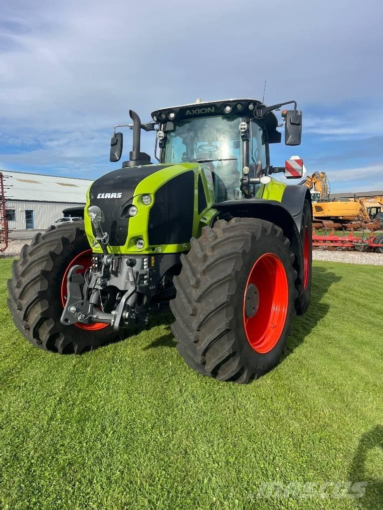 CLAAS Axion 960 Traktori