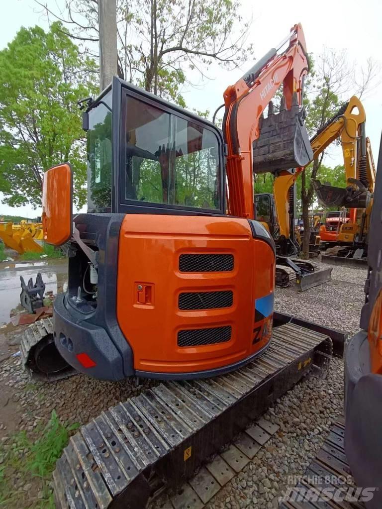 Hitachi ZX 55 UR Mini bageri <7t