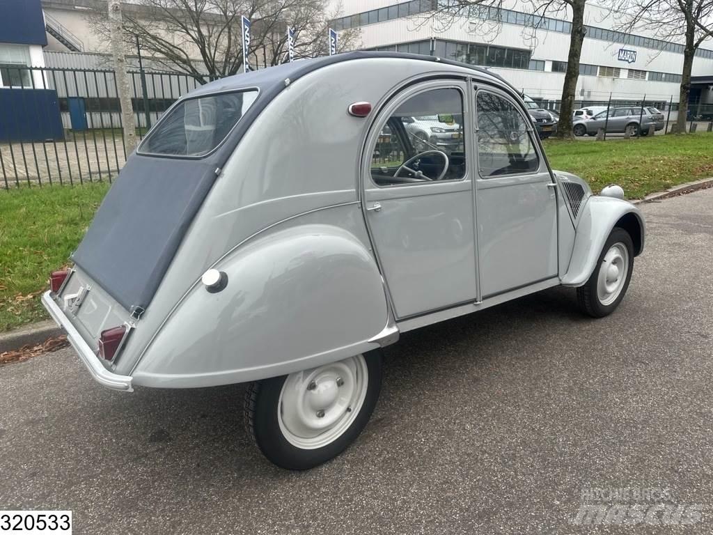 Citroën ? 2CV Automobili
