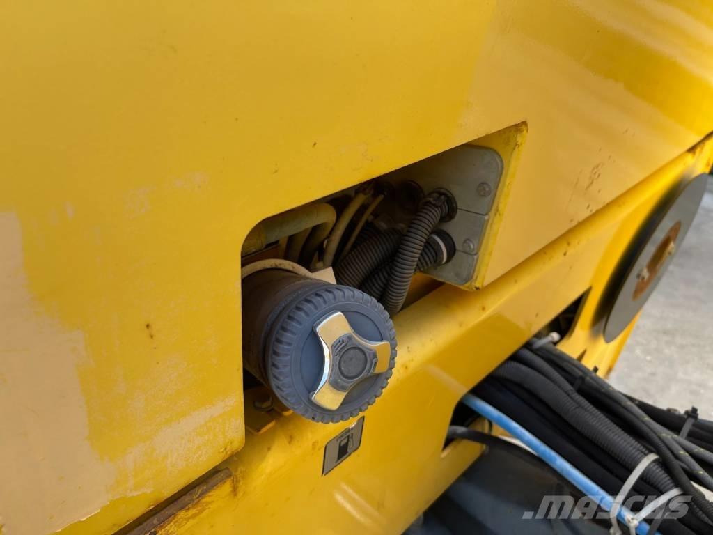 Bomag BW 151 AD-2 Valjci sa dvojnim bubnjem