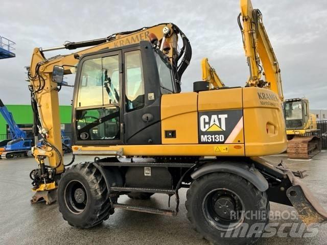 CAT M 313 D Bageri na kotačima